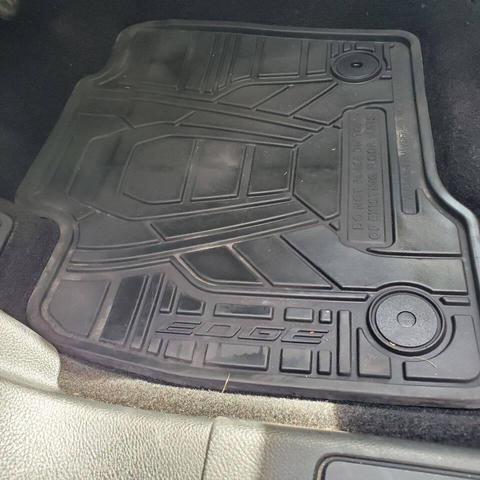 Photo of 2015 Blue Metallic Ford Edge
