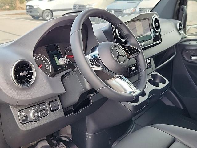 Photo of 2025 Obsidian Black Metallic Mercedes-Benz Sprinter 2500