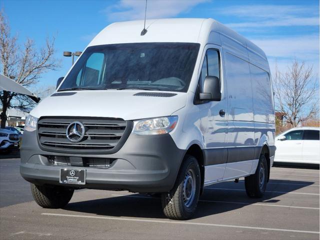 Photo of 2025 Arctic White Mercedes-Benz Sprinter 2500