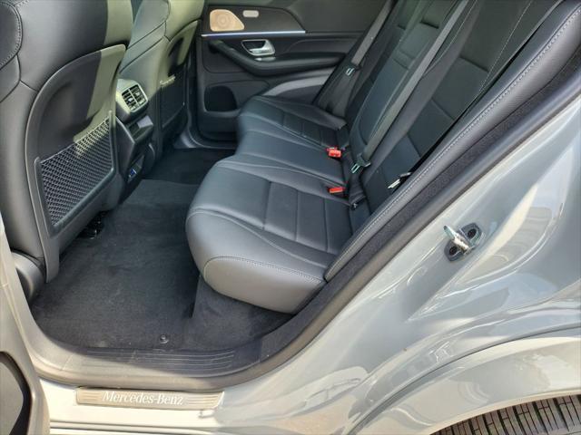 Photo of 2025 MANUFAKTUR Alpine Grey Mercedes-Benz GLE 450e