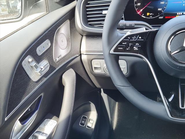 Photo of 2025 MANUFAKTUR Alpine Grey Mercedes-Benz GLE 450e