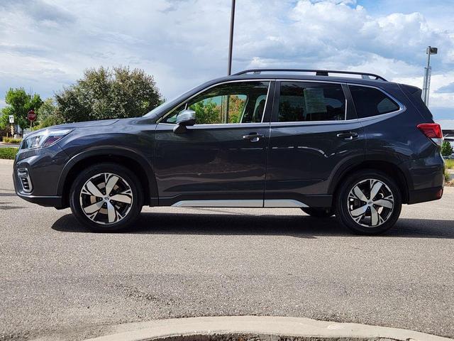 Photo of 2020 Magnetite Gray Metallic Subaru Forester