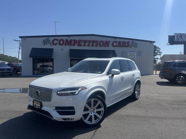 Photo of 2019 White Volvo XC90