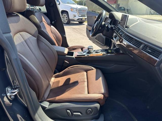 Photo of 2018 Gray Audi A5