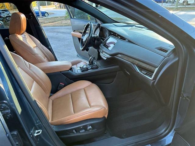 Photo of 2019 Gray Cadillac XT4