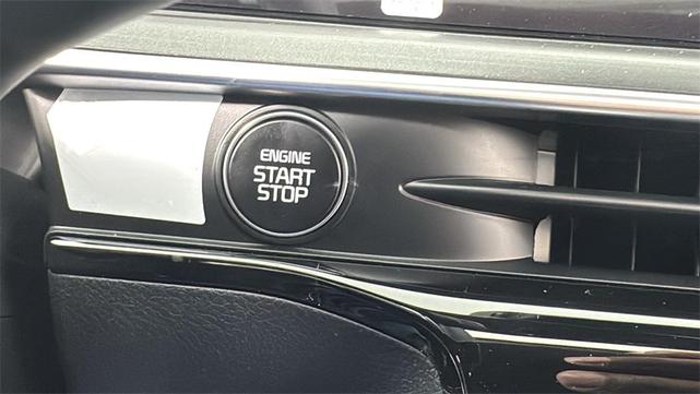 Photo of 2026 Wolf Gray Kia K5
