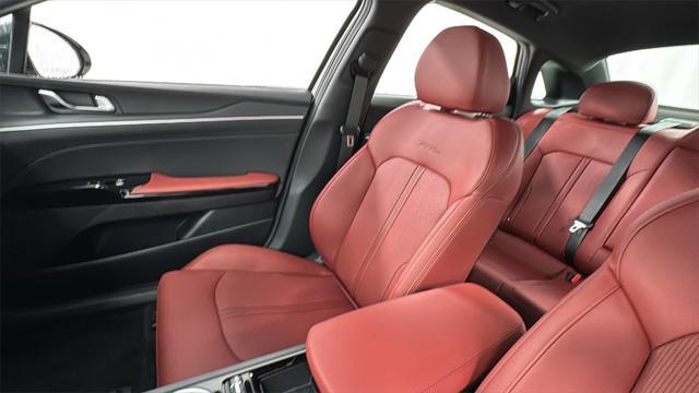 Photo of 2026 Gray Kia K5