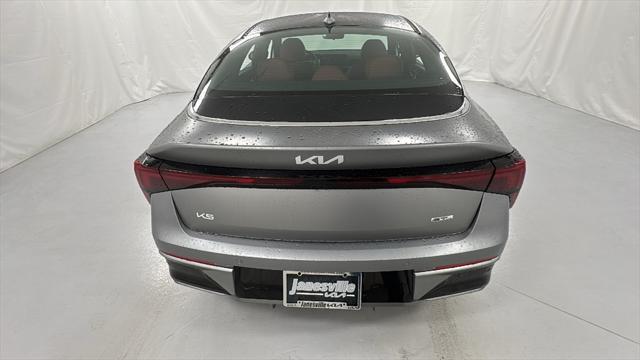 Photo of 2026 Gray Kia K5