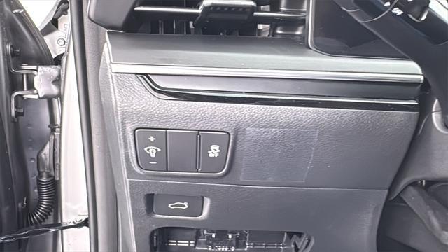 Photo of 2026 Gray Kia K5