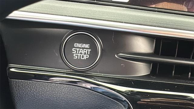 Photo of 2026 Gray Kia K5