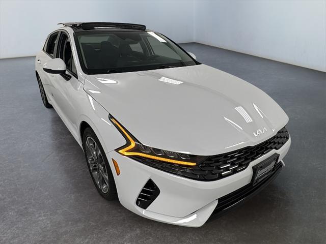2023 Kia K5