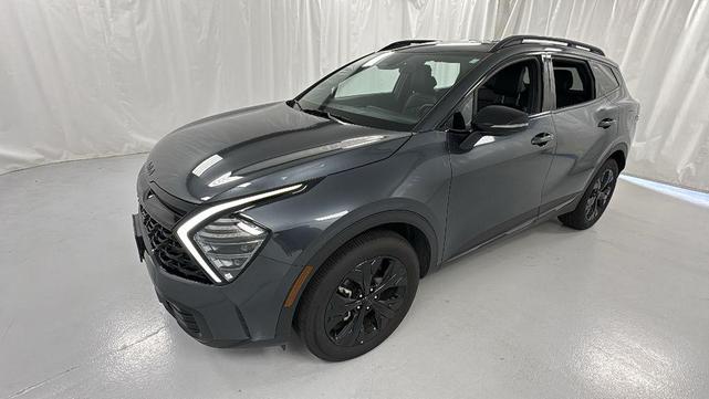 Photo of 2025 Gravity Gray Kia Sportage