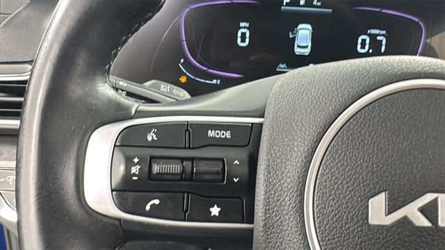 Photo of 2023 Sapphire Blue Kia Sportage