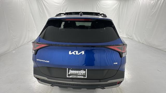 Photo of 2023 Sapphire Blue Kia Sportage
