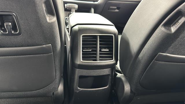 Photo of 2024 Sapphire Blue Kia Sportage
