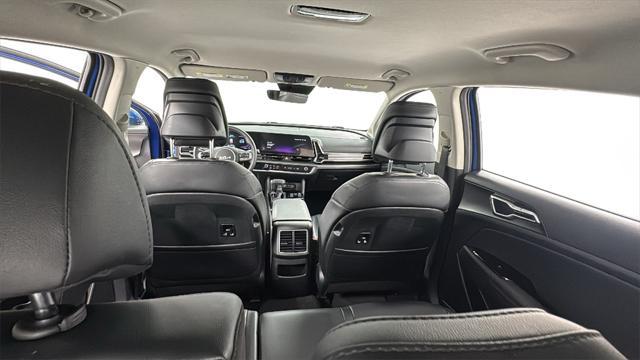 Photo of 2024 Sapphire Blue Kia Sportage