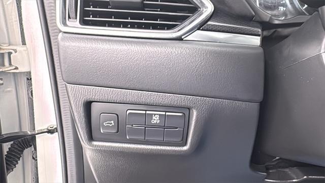 Photo of 2023 Rhodium White Metallic Mazda CX-5