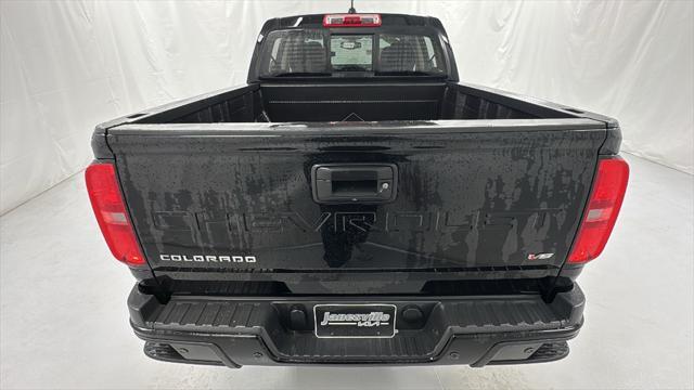 Photo of 2021 Black Chevrolet Colorado
