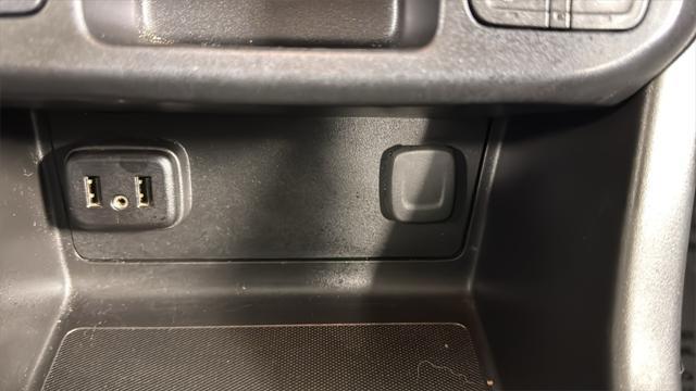 Photo of 2021 Black Chevrolet Colorado