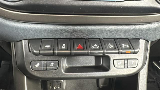 Photo of 2021 Black Chevrolet Colorado