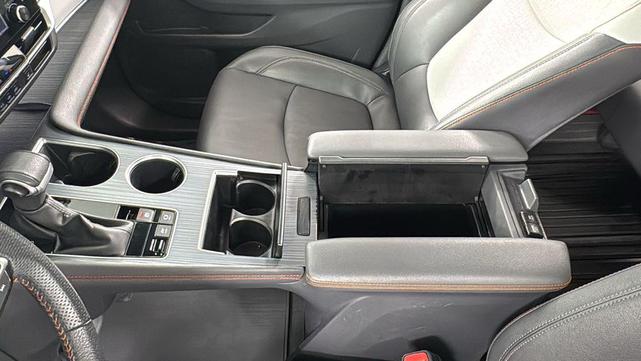 Photo of 2023  Toyota Sienna