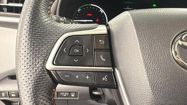 Photo of 2023  Toyota Sienna