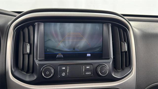 Photo of 2022 Dynamic Blue Metallic GMC Canyon