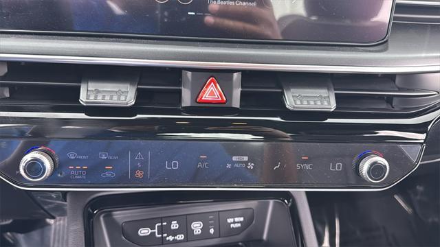 Photo of 2026 Pearl Kia K5