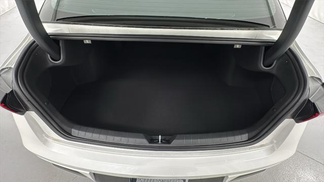 Photo of 2026 Pearl Kia K5