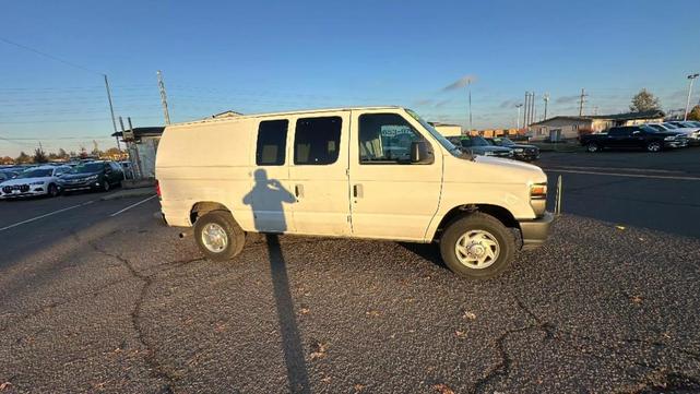 Photo of 2011 Oxford White Ford E250