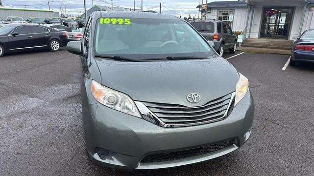 2011 Toyota Sienna