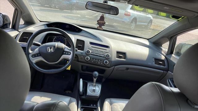 Photo of 2008 Nighthawk Black Pearl Honda Civic