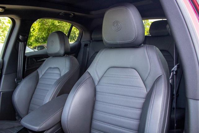 Photo of 2024 Rosso Etna Alfa Romeo Stelvio