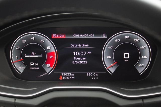 Photo of 2024 Blue Metallic Audi SQ5