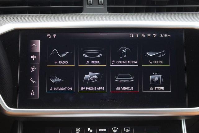 Photo of 2025 Gray Audi RS 6 Avant