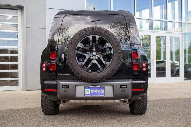 Photo of 2024 Santorini Black Metallic Land Rover Defender