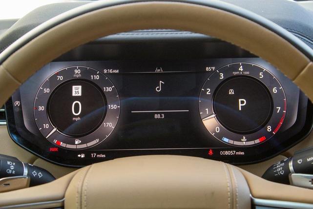 Photo of 2024 Fuji White Land Rover Range Rover