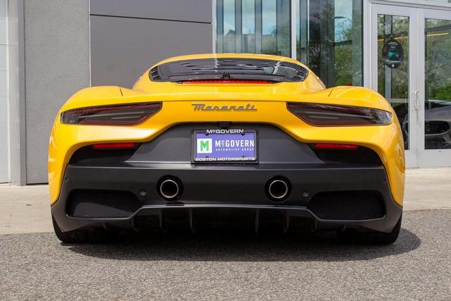 Photo of 2023 Yellow Maserati MC20