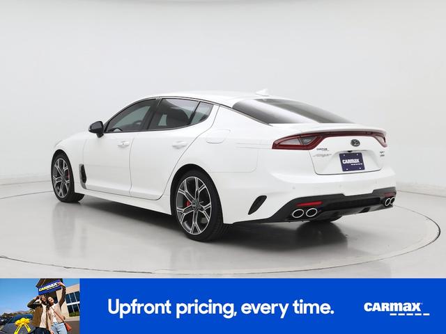 Photo of 2019 White Kia Stinger