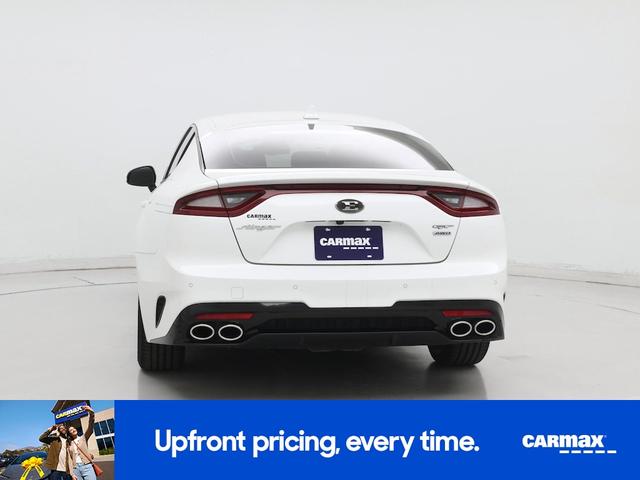 Photo of 2019 White Kia Stinger