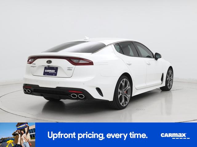 Photo of 2019 White Kia Stinger