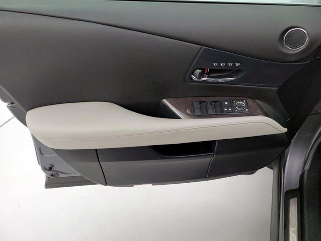 Photo of 2015 Gray Lexus RX 350