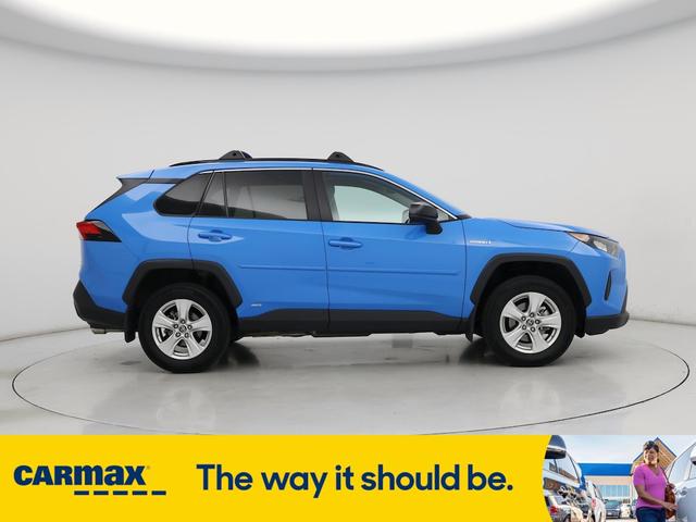 Photo of 2019 Blue Toyota RAV4 Hybrid