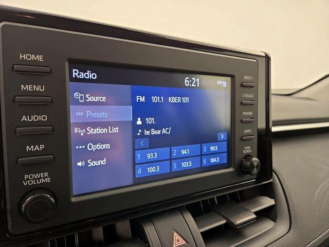 Photo of 2019 Blue Toyota RAV4 Hybrid