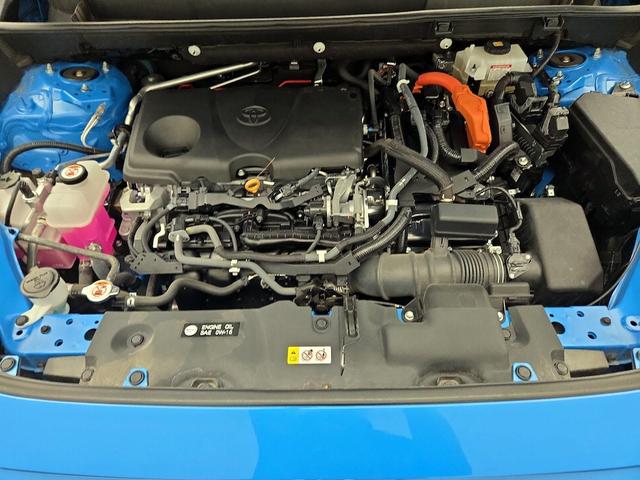 Photo of 2019 Blue Toyota RAV4 Hybrid
