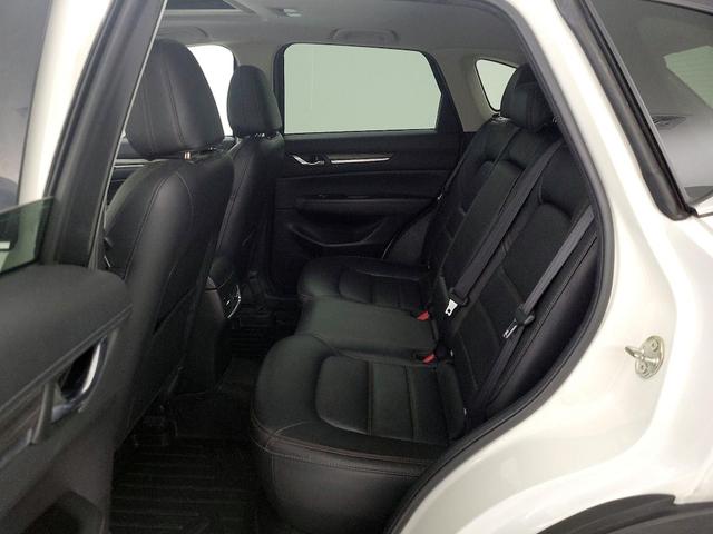 Photo of 2018 White Mazda CX-5