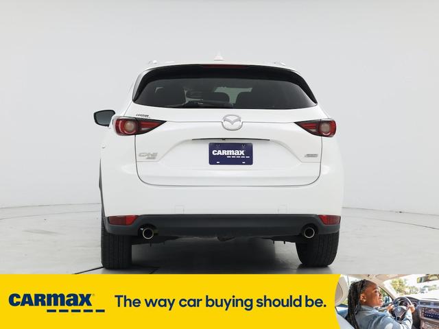 Photo of 2018 White Mazda CX-5