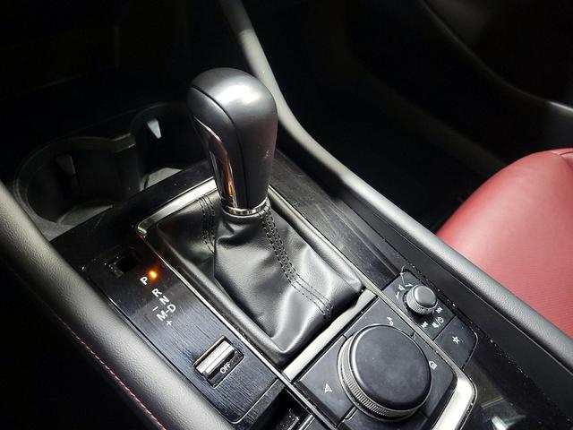 Photo of 2023 Gray Mazda Mazda3