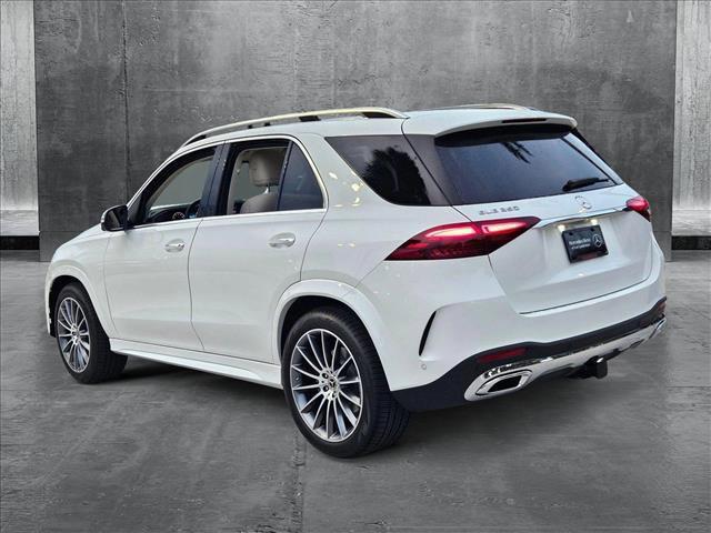 Photo of 2025 Polar White Mercedes-Benz GLE 350