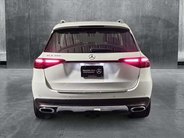 Photo of 2025 Polar White Mercedes-Benz GLE 350